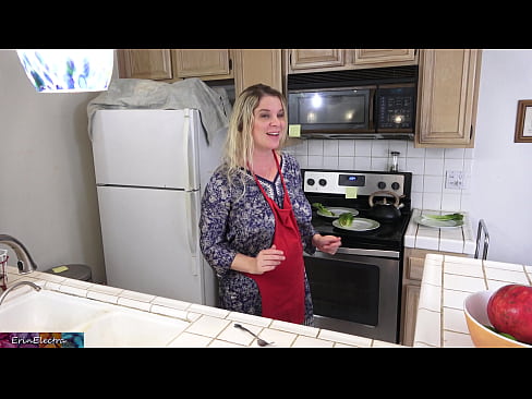 ❤️ Madrastra ordeñándole en la cocina antes de su cita ❤️❌ Porno vk en es.ttsex.ru ❌️